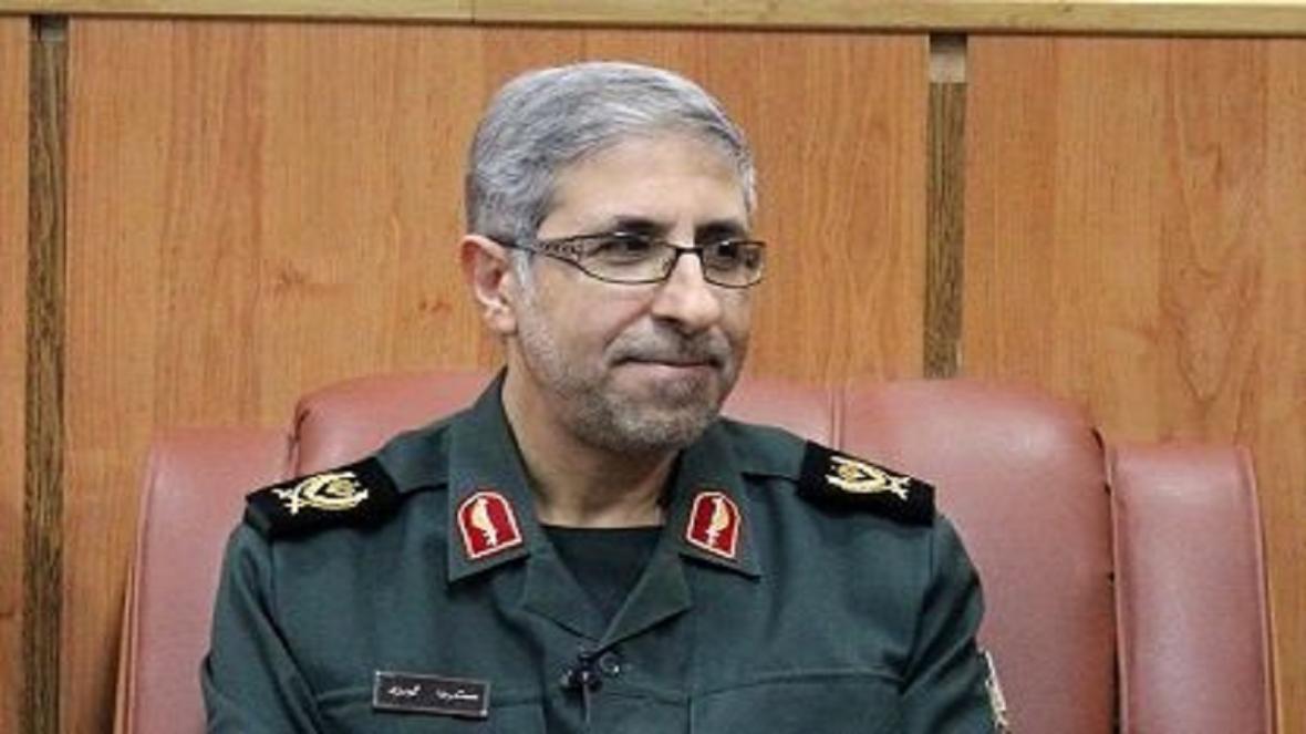 پرداخت وام 10 میلیون تومانی به بازنشستگان نیرو های مسلح در پرداخت وام 10 میلیون تومانی به بازنشستگان نیرو های مسلح در دهه ولایت