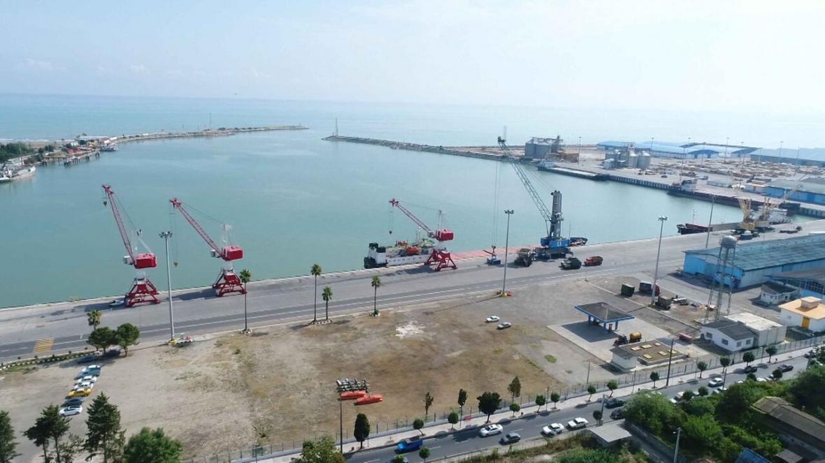 خبرنگاران تمامی مأموریت های سازمان بنادر بدون وقفه در جریان است