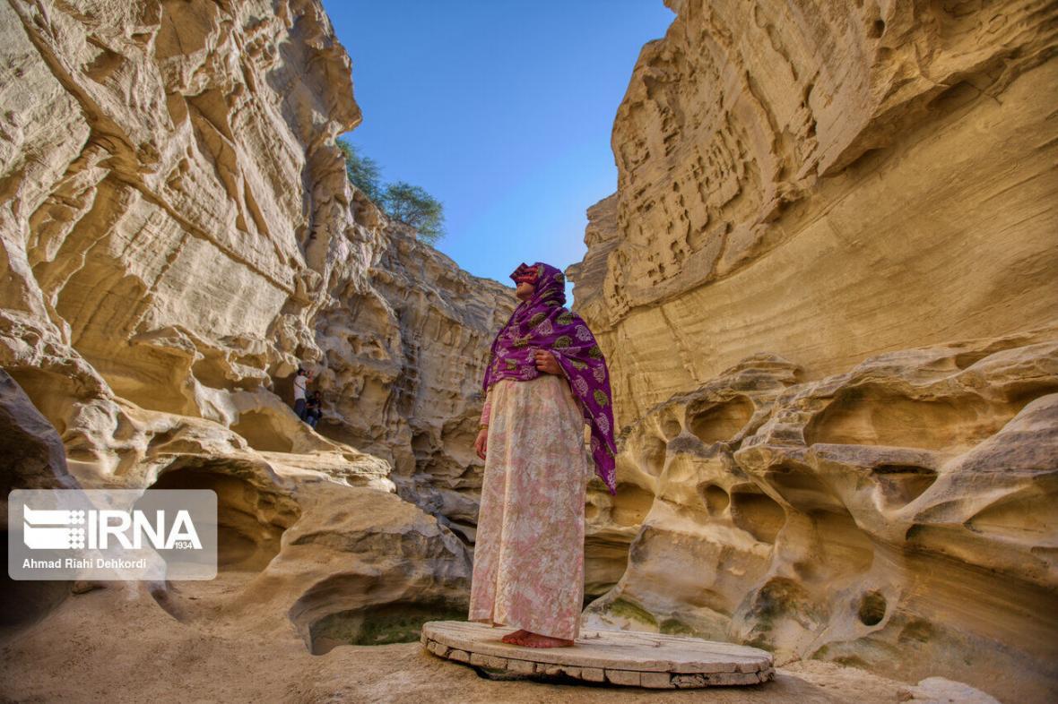 راهنمای سفر به قشم؛ جزیره دره ستارگان و جنگل&zwnjهای حرا