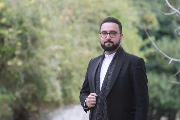 مدیر رادیو نمایش به مناسبت روز رادیو با مخاطبان گفتگو می مدیر رادیو نمایش به مناسبت روز رادیو با مخاطبان مصاحبه می نماید