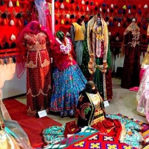 رشد 11 درصدی صادرات صنایع دستی به ارزش 190 میلیون دلار رشد 11 درصدی صادرات صنایع دستی به ارزش 190 میلیون دلار